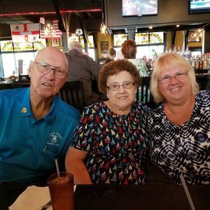 Meet your Posher, Debbie